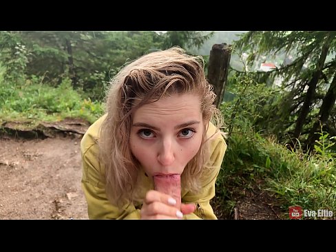 ❤️ Ragazza ingoia cum dopu un pompino publicu - Eva Elfi ❤️ Video sessu à porn co.sexafinkarasskaz.ru ☑